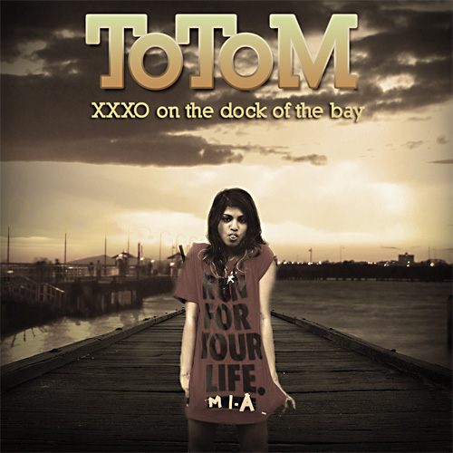 XXXO on the Dock of the Bay